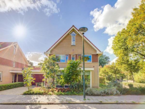 Comfy holiday home in Hoorn with French balcony